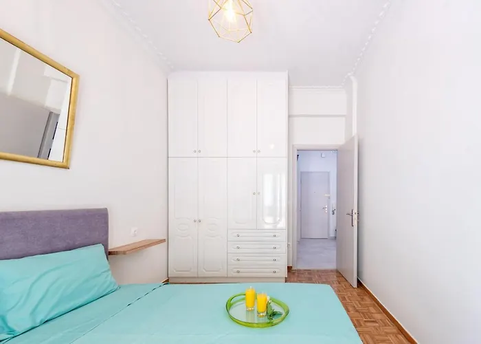 Agatha\'S Flat - Corfu Town Central Apartment