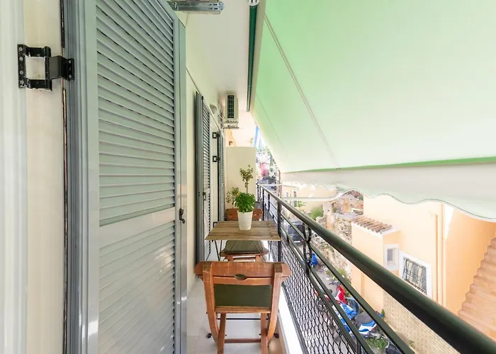 Agatha\'S Flat - Corfu Town Central Apartment